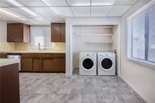 6025 Willowcrest Ave, North Hollywood, CA 91606 - Photo 7