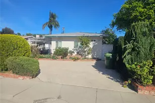 9224 9226 N Gothic Ave, North Hills, CA 91343 - Photo 3