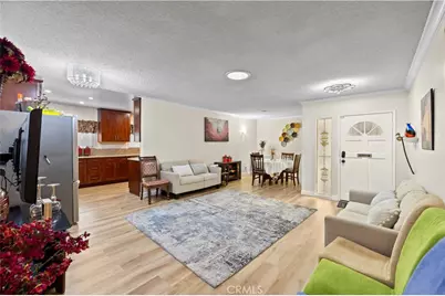 9224 9226 N Gothic Avenue, North Hills, CA 91343 - Photo 5