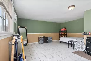 19122 Vanowen St, Reseda, CA 91335 - Photo 15