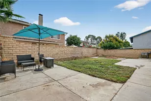 21983 Centurion, Saugus, CA 91350 - Photo 3