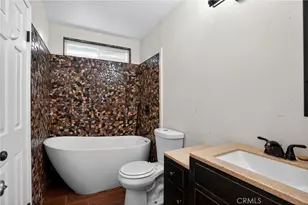 21983 Centurion, Saugus, CA 91350 - Photo 11