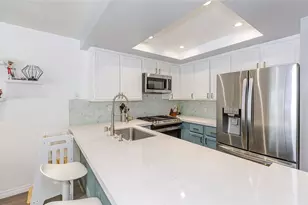 6825 Alabama Ave, Canoga Park, CA 91303 - Photo 7