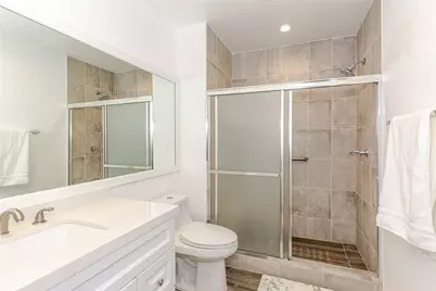 6825 Alabama Avenue #111, Canoga Park, CA 91303 - Photo 17