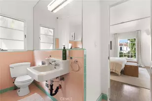 2240 N New Hampshire Ave, Los Angeles, CA 90027 - Photo 27