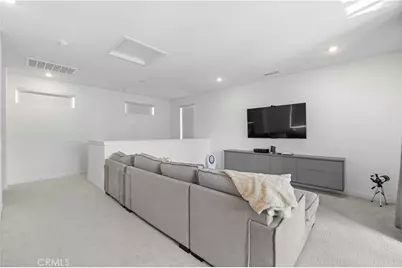 27318 Maverick Place, Valencia, CA 91381 - Photo 37