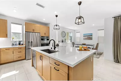 27318 Maverick Place, Valencia, CA 91381 - Photo 13