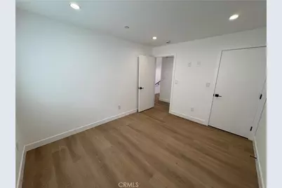 14165 Calvert Street, Van Nuys, CA 91401 - Photo 11