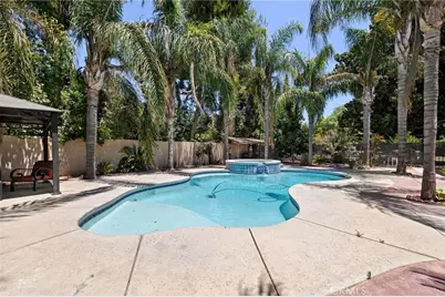 921 Christian Avenue, Bakersfield, CA 93314 - Photo 35