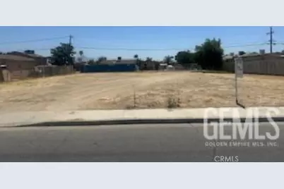 225 S Owens Street, Bakersfield, CA 93307 - Photo 1