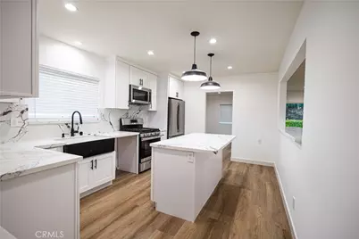 22257 Macfarlane Drive, Woodland Hills, CA 91364 - Photo 3