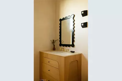 12100 Hillslope Street, Studio City, CA 91604 - Photo 23