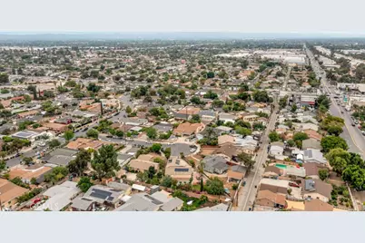 11552 Fellows, Pacoima, CA 91331 - Photo 5
