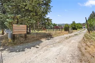 8768 Leona Ave, Leona Valley, CA 93551 - Photo 37
