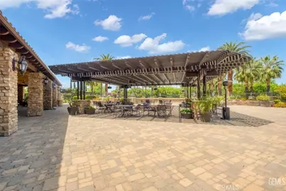 9903 Francois, Bakersfield, CA 93306 - Photo 5