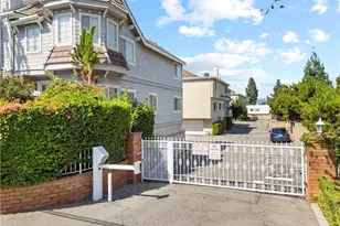 18135 Burbank Blvd, Tarzana, CA 91356 - Photo 65