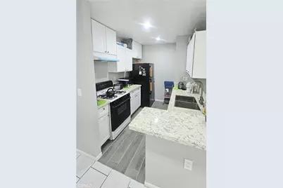 17900 Sherman Way #226, Reseda, CA 91335 - Photo 19