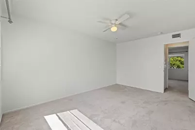 19041 Hamlin #5, Reseda, CA 91335 - Photo 13