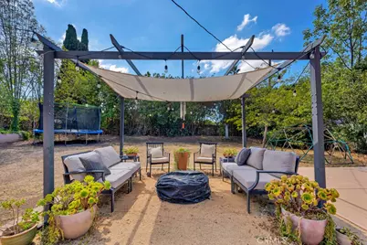 1322 E Avenida De Los Arboles, Thousand Oaks, CA 91360 - Photo 25