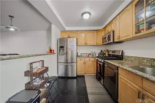 9051 Cedros Ave, Panorama City, CA 91402 - Photo 5