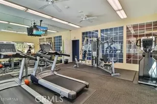 5837 Oak Bend Ln, Oak Park, CA 91377 - Photo 19