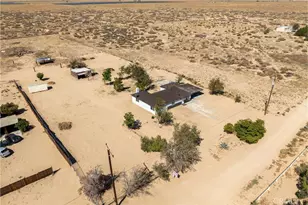 48225 93rd St W, Antelope Acres, CA 93536 - Photo 21