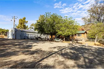 32901 Hawley Road, Acton, CA 93510 - Photo 5