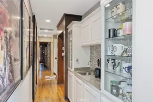 10441 Bloomfield, Toluca Lake, CA 91602 - Photo 37