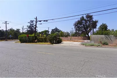 287 287 E Calaveras, Altadena, CA 91001 - Photo 9