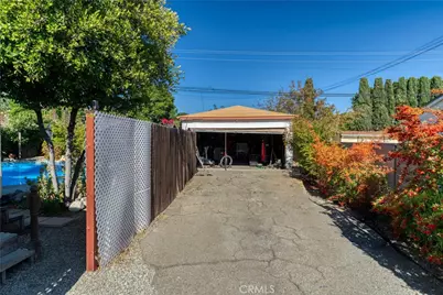 9906 Wealtha Avenue, Los Angeles, CA 91352 - Photo 31