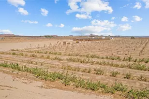 9200 Sierra Hwy, Mojave, CA 93501 - Photo 1