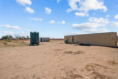 9200 Sierra Hwy, Mojave, CA 93501 - Photo 7