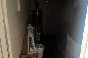 736 W 41st Pl, Los Angeles, CA 90037 - Photo 37