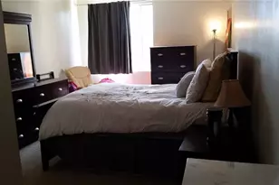 12720 Burbank, Valley Village, CA 91607 - Photo 9