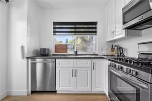 2104 Snowberry Ct, Simi Valley, CA 93063 - Photo 11