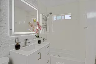 17941 Emelita St, Encino, CA 91316 - Photo 23