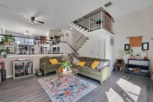 10030 Owensmouth Ave, Chatsworth, CA 91311 - Photo 9