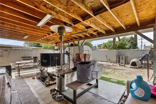 11819 Chivers Ave, Pacoima, CA 91331 - Photo 19