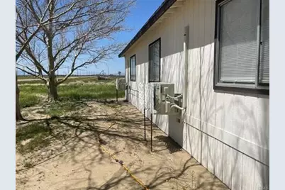 11985 Gaskell Road, Rosamond, CA 93560 - Photo 5