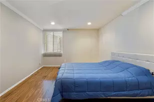 5325 Newcastle Ave, Encino, CA 91316 - Photo 11