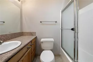 5325 Newcastle Ave, Encino, CA 91316 - Photo 19