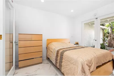 11372 Gaynor Avenue, Granada Hills, CA 91344 - Photo 19