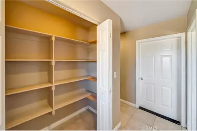 9011 Viburnum, California City, CA 93505 - Photo 31