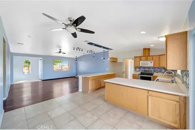 9011 Viburnum, California City, CA 93505 - Photo 13