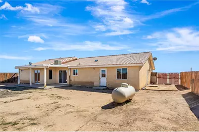 9011 Viburnum, California City, CA 93505 - Photo 39