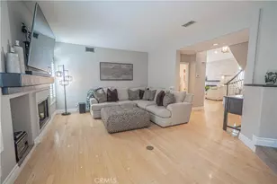 23678 White Oak Ct, Newhall, CA 91321 - Photo 29