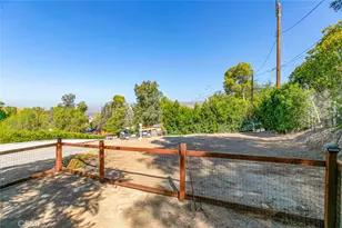 9442 Hillrose, Shadow Hills, CA 91040 - Photo 27