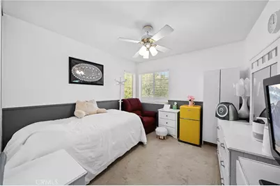 29027 Raintree, Saugus, CA 91390 - Photo 35