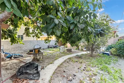 5731 2nd Avenue, Los Angeles, CA 90043 - Photo 23