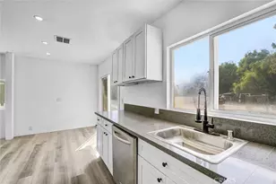 107 Ventura, Chatsworth, CA 91311 - Photo 19